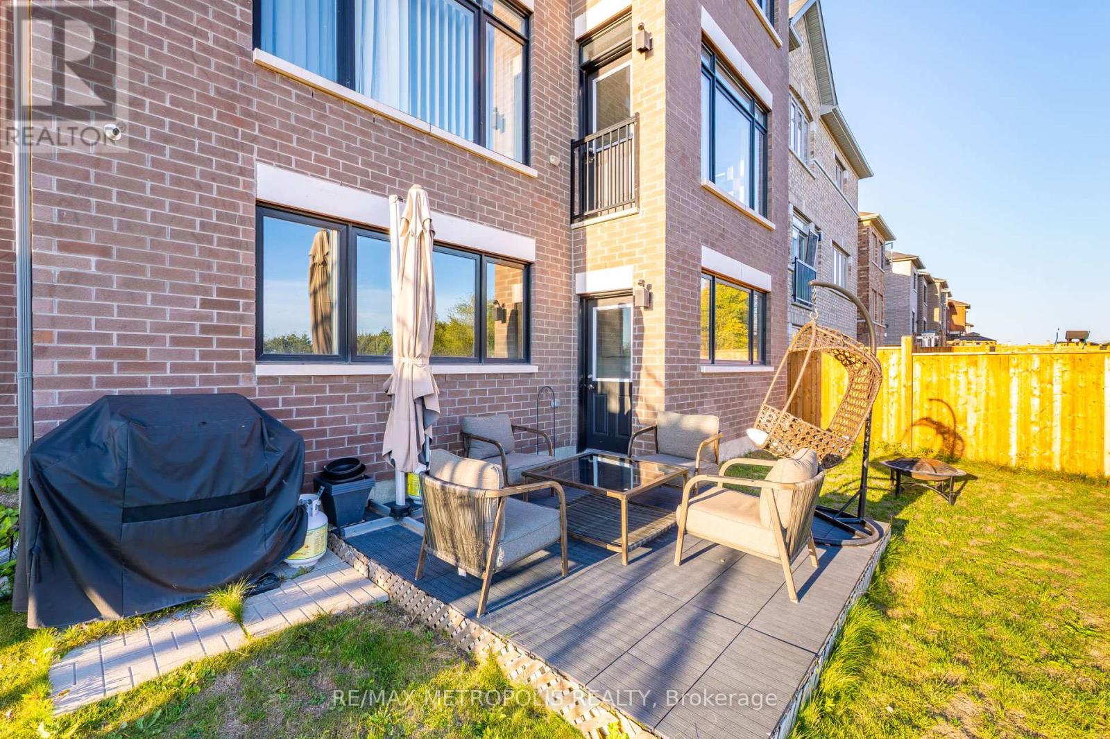 127 Mcphail Avenue, Clarington, Ontario  L1C 7H2 - Photo 42 - E12443087