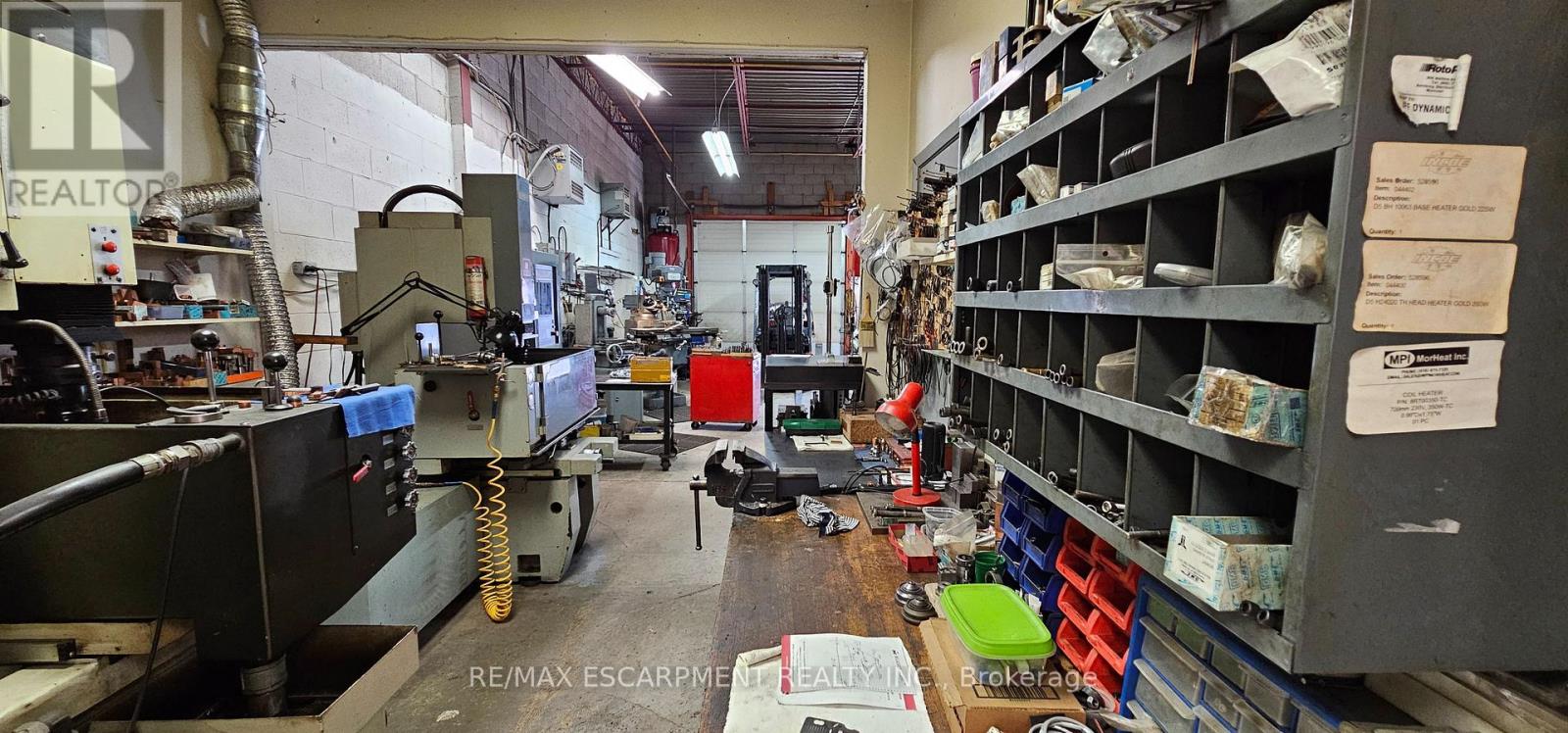 3 - 1075 Westport Crescent, Mississauga, Ontario  L5T 1E8 - Photo 14 - W12418127