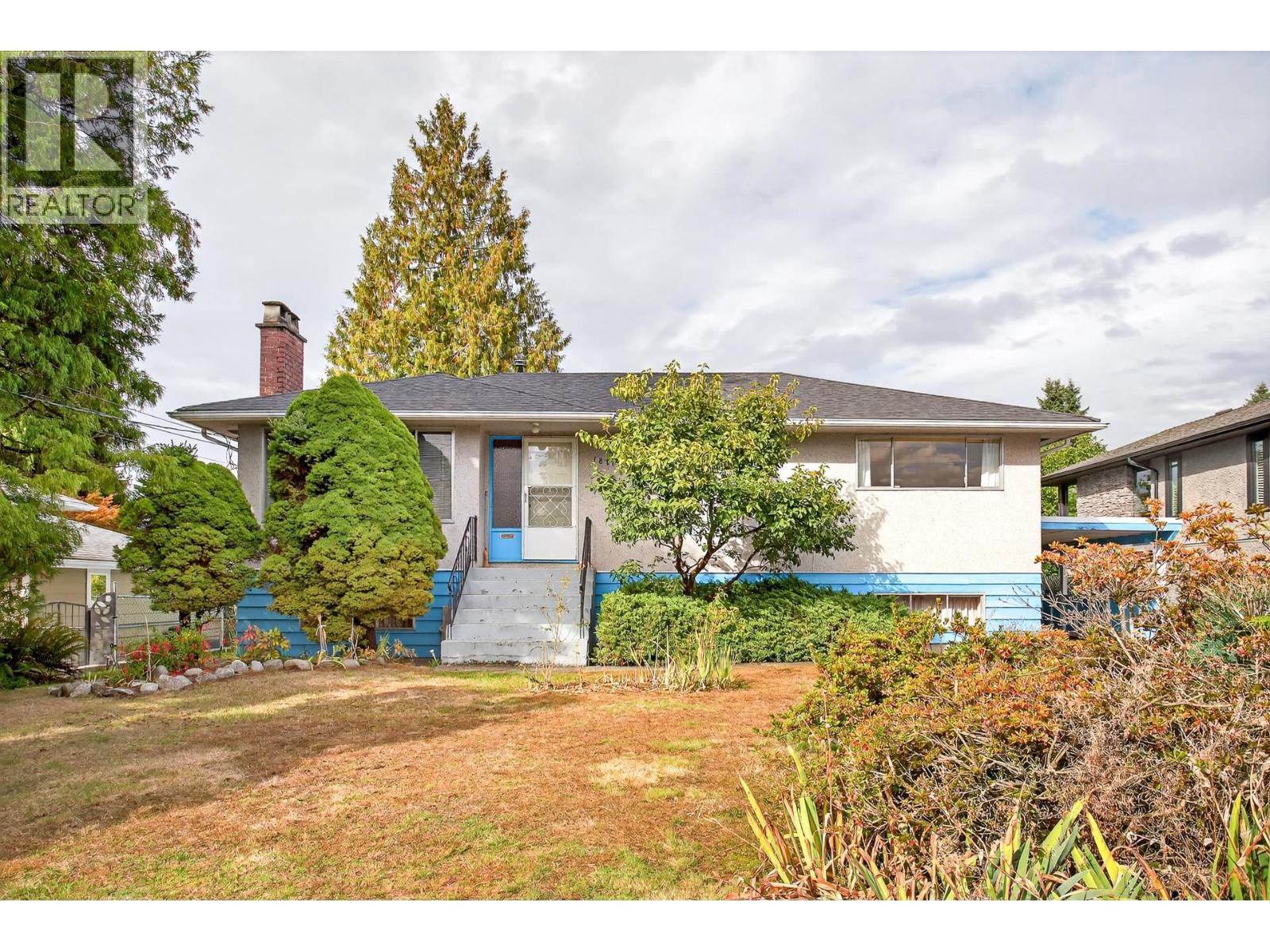 1871 REGAN AVENUE, Coquitlam, British Columbia