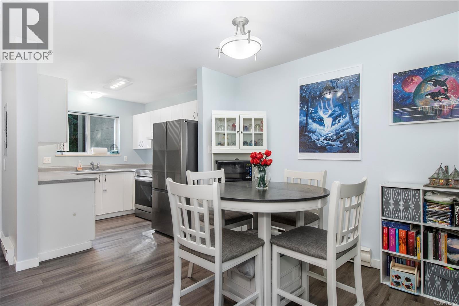 24 555 Rockland Rd, Campbell River, British Columbia  V9W 8B1 - Photo 3 - 1015755