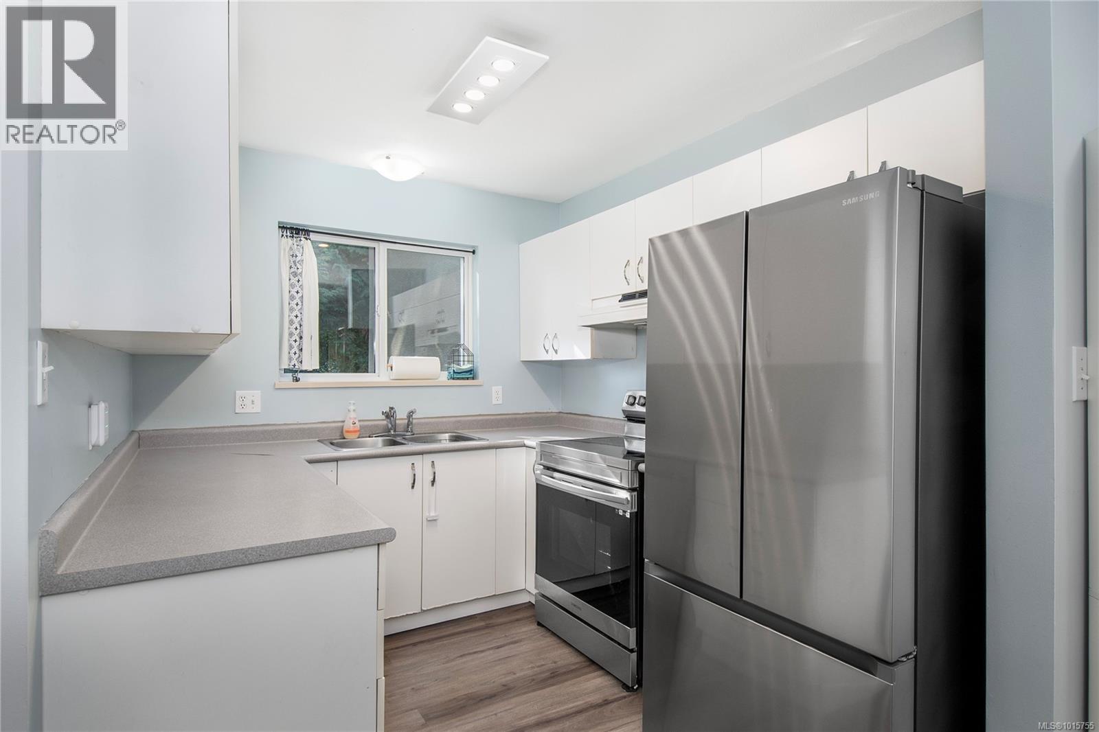 24 555 Rockland Rd, Campbell River, British Columbia  V9W 8B1 - Photo 4 - 1015755