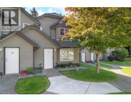 24 555 Rockland Rd Creekside Village