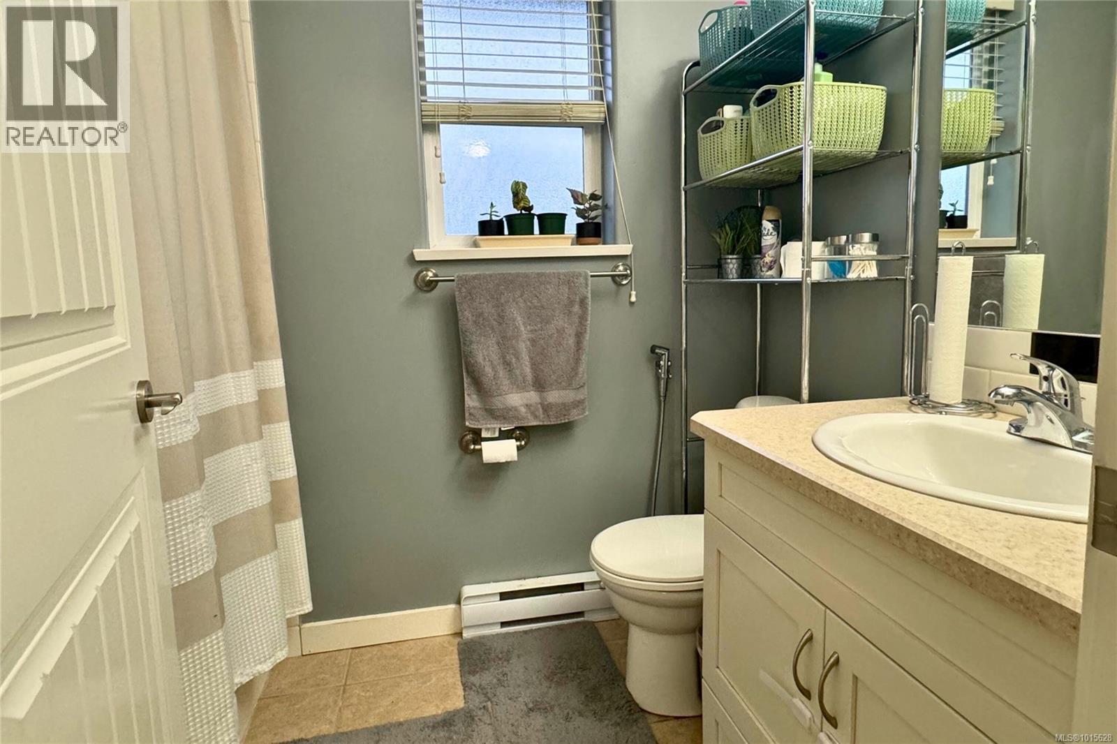 104 170 Centennial Dr, Courtenay, British Columbia  V9N 9V7 - Photo 11 - 1015628