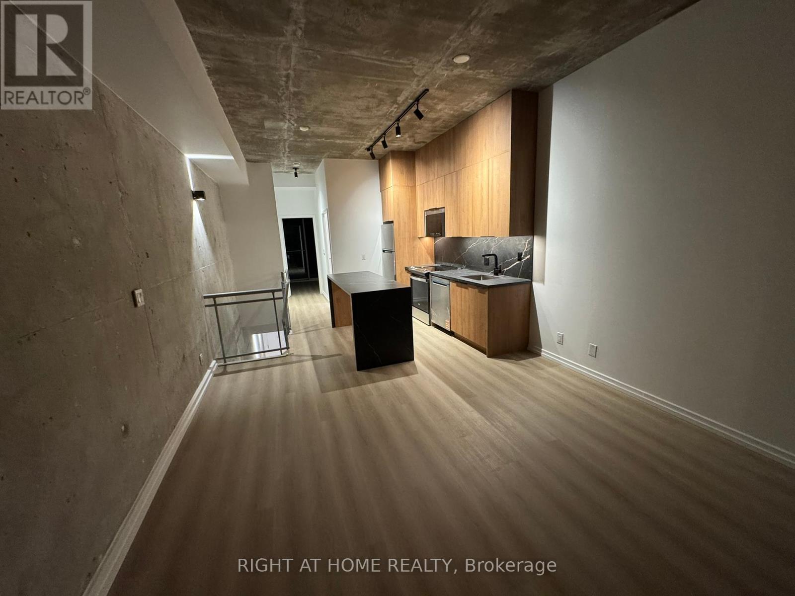 521 - 388 Richmond Street W, Toronto, Ontario  M5V 1X6 - Photo 10 - C12444375