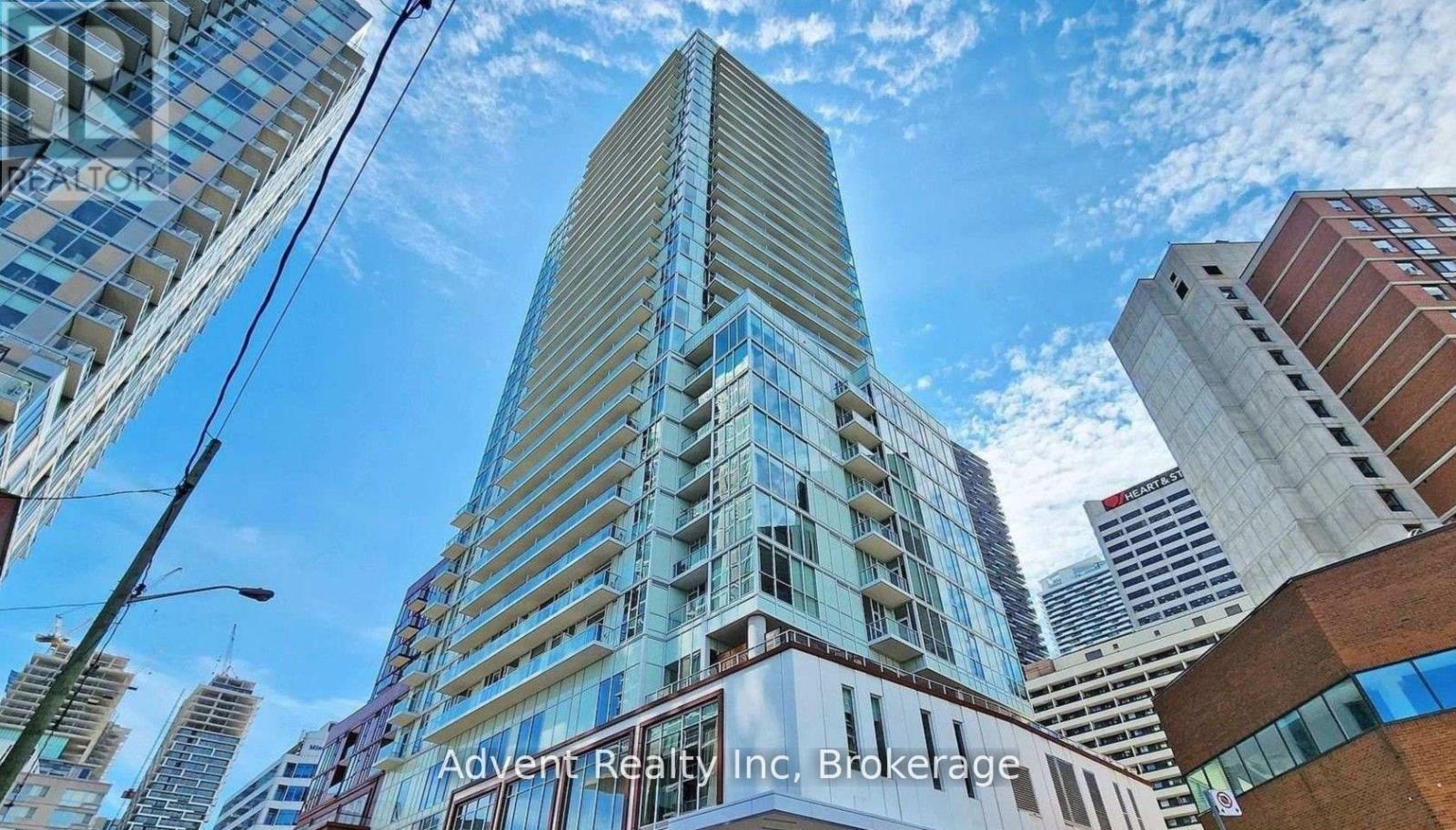1002 - 33 HELENDALE AVENUE, Toronto, Ontario