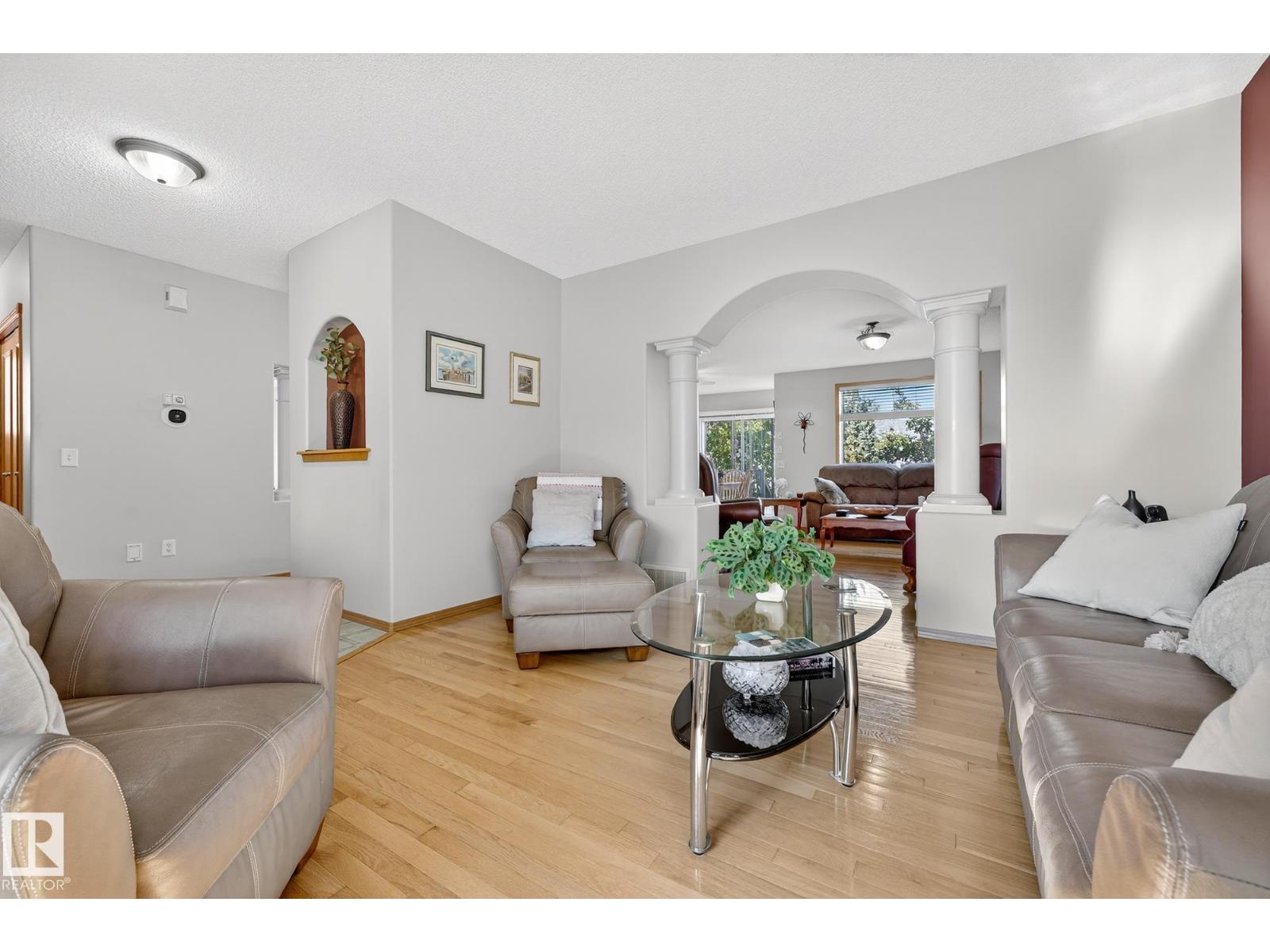 310 Hilliard Cl Nw, Edmonton, Alberta  T6R 3G4 - Photo 15 - E4460774