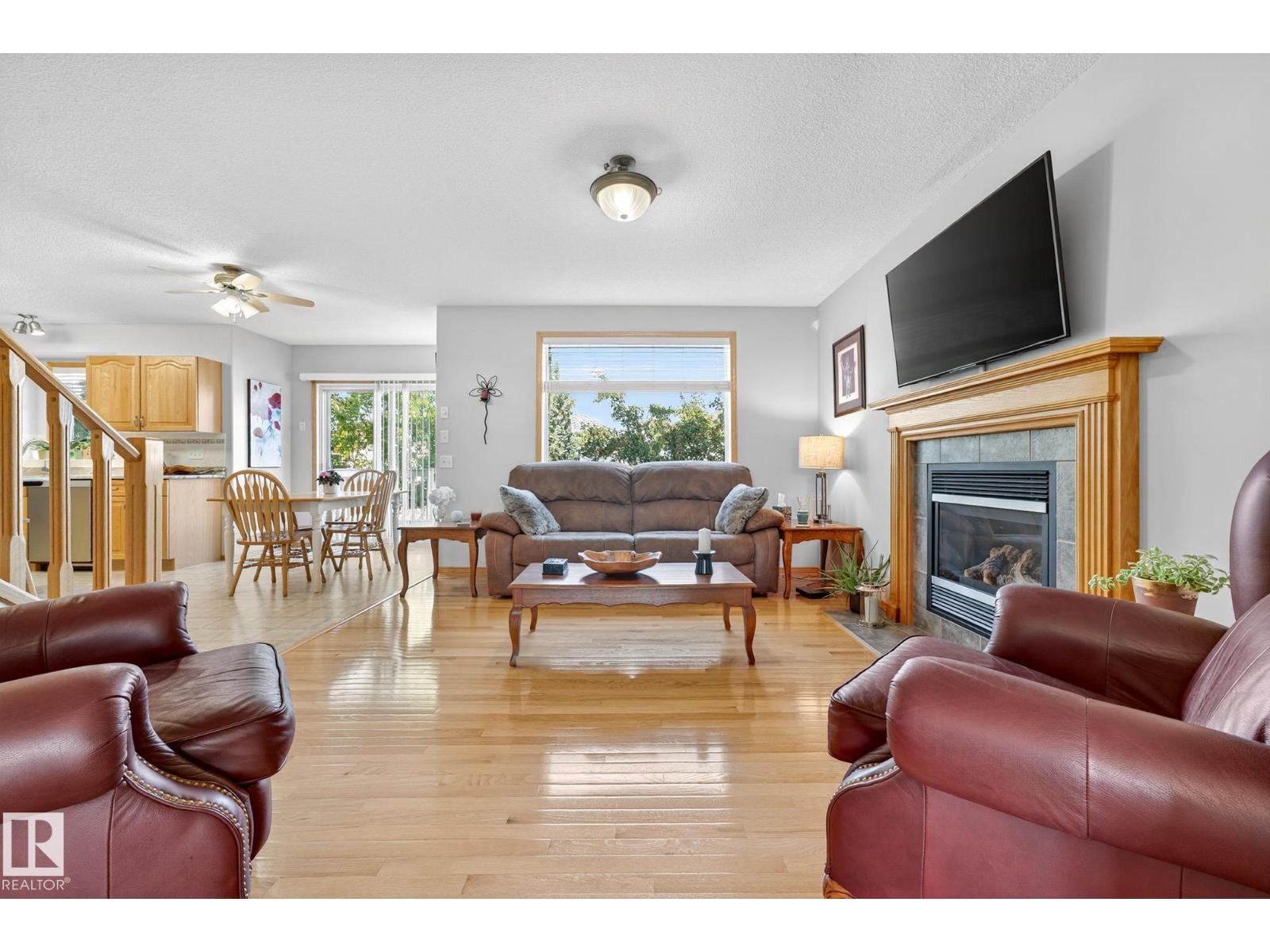 310 Hilliard Cl Nw, Edmonton, Alberta  T6R 3G4 - Photo 17 - E4460774