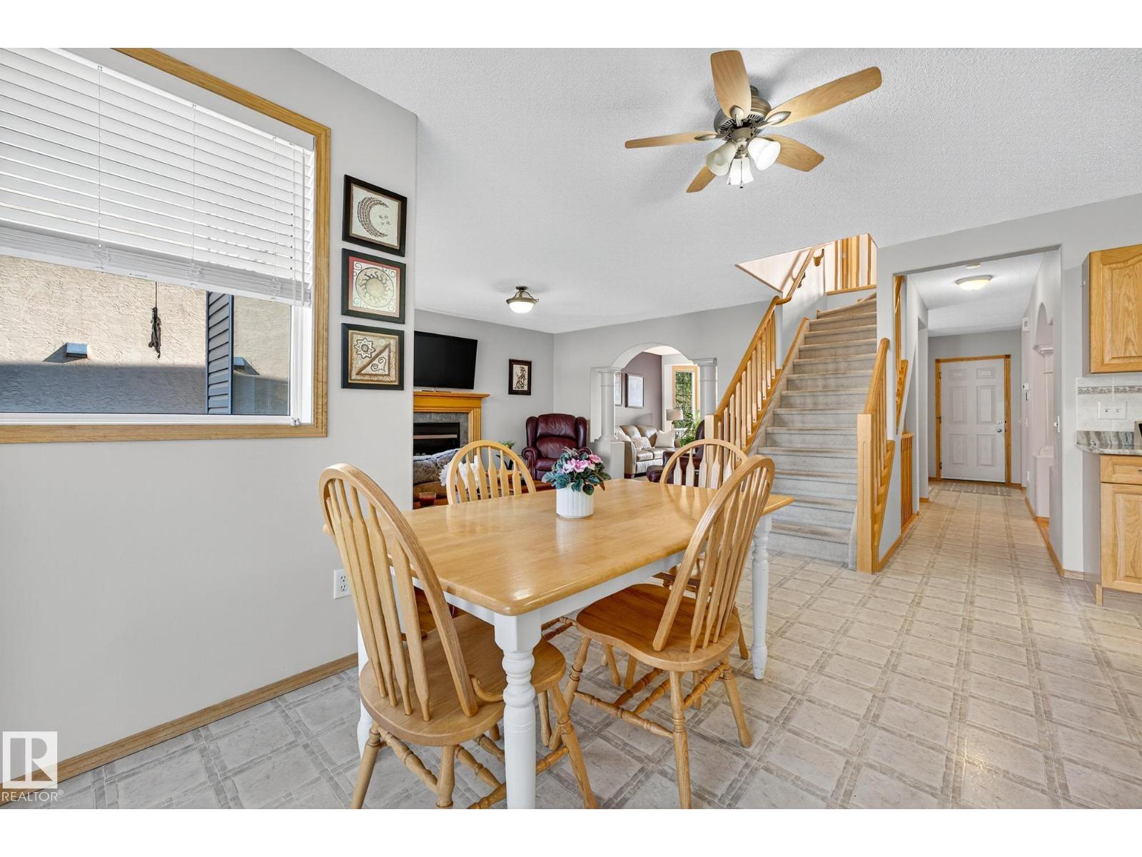 310 Hilliard Cl Nw, Edmonton, Alberta  T6R 3G4 - Photo 22 - E4460774