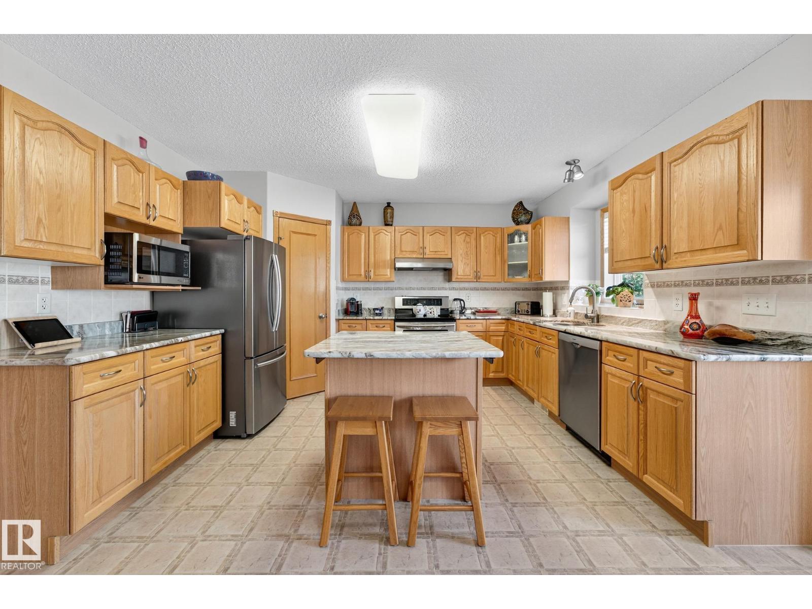 310 Hilliard Cl Nw, Edmonton, Alberta  T6R 3G4 - Photo 24 - E4460774
