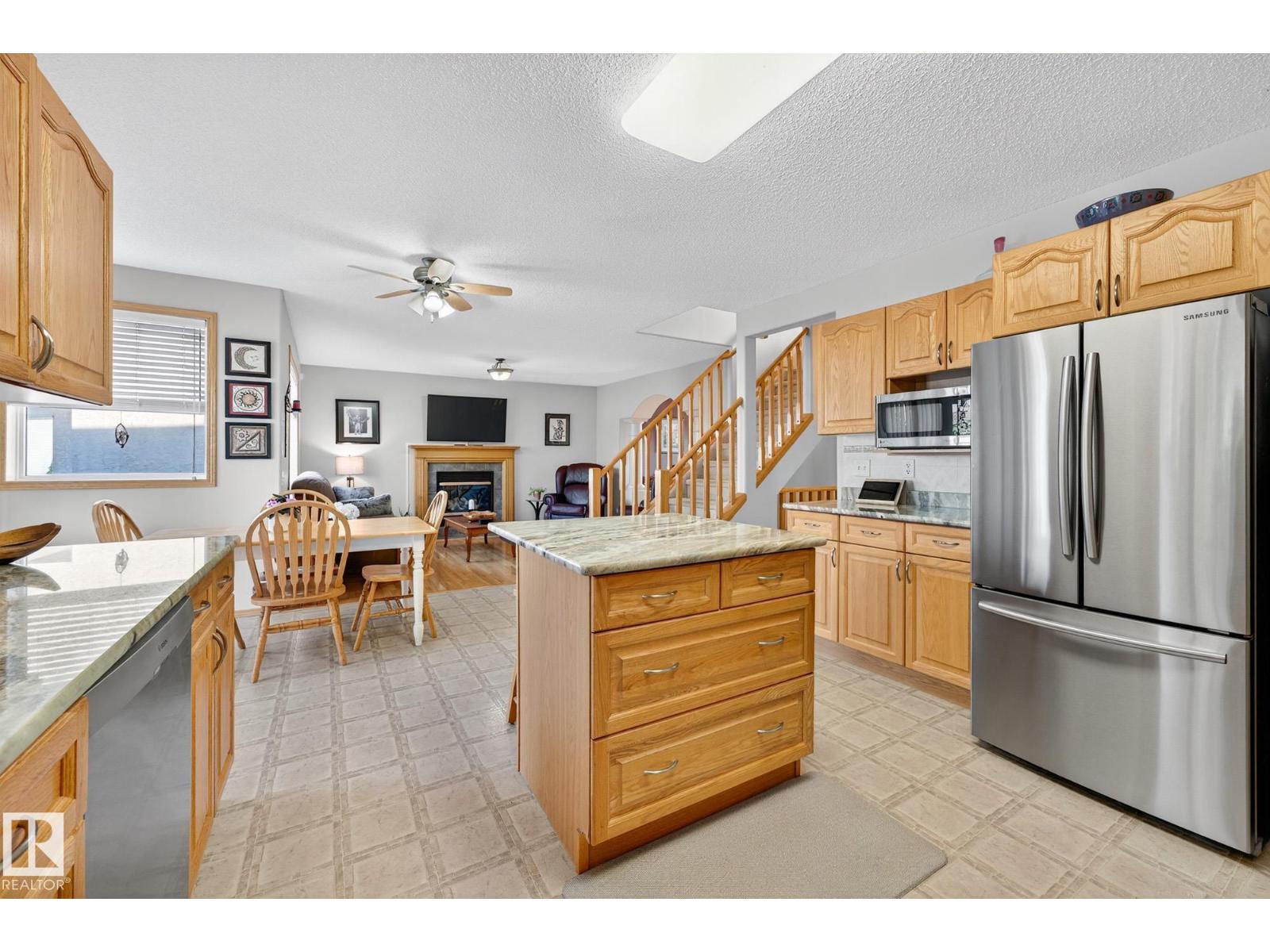 310 Hilliard Cl Nw, Edmonton, Alberta  T6R 3G4 - Photo 26 - E4460774