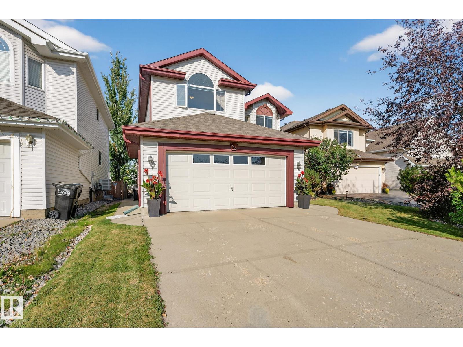 310 Hilliard Cl Nw, Edmonton, Alberta  T6R 3G4 - Photo 3 - E4460774