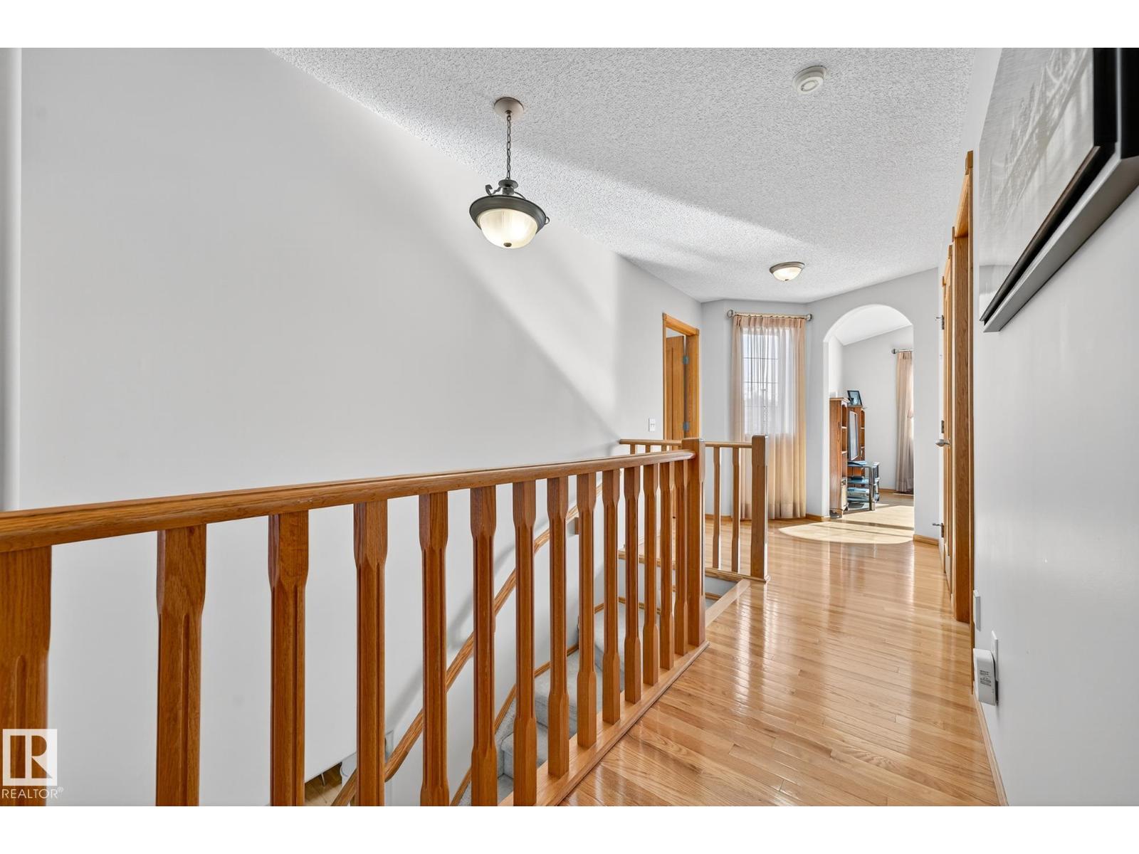 310 Hilliard Cl Nw, Edmonton, Alberta  T6R 3G4 - Photo 32 - E4460774