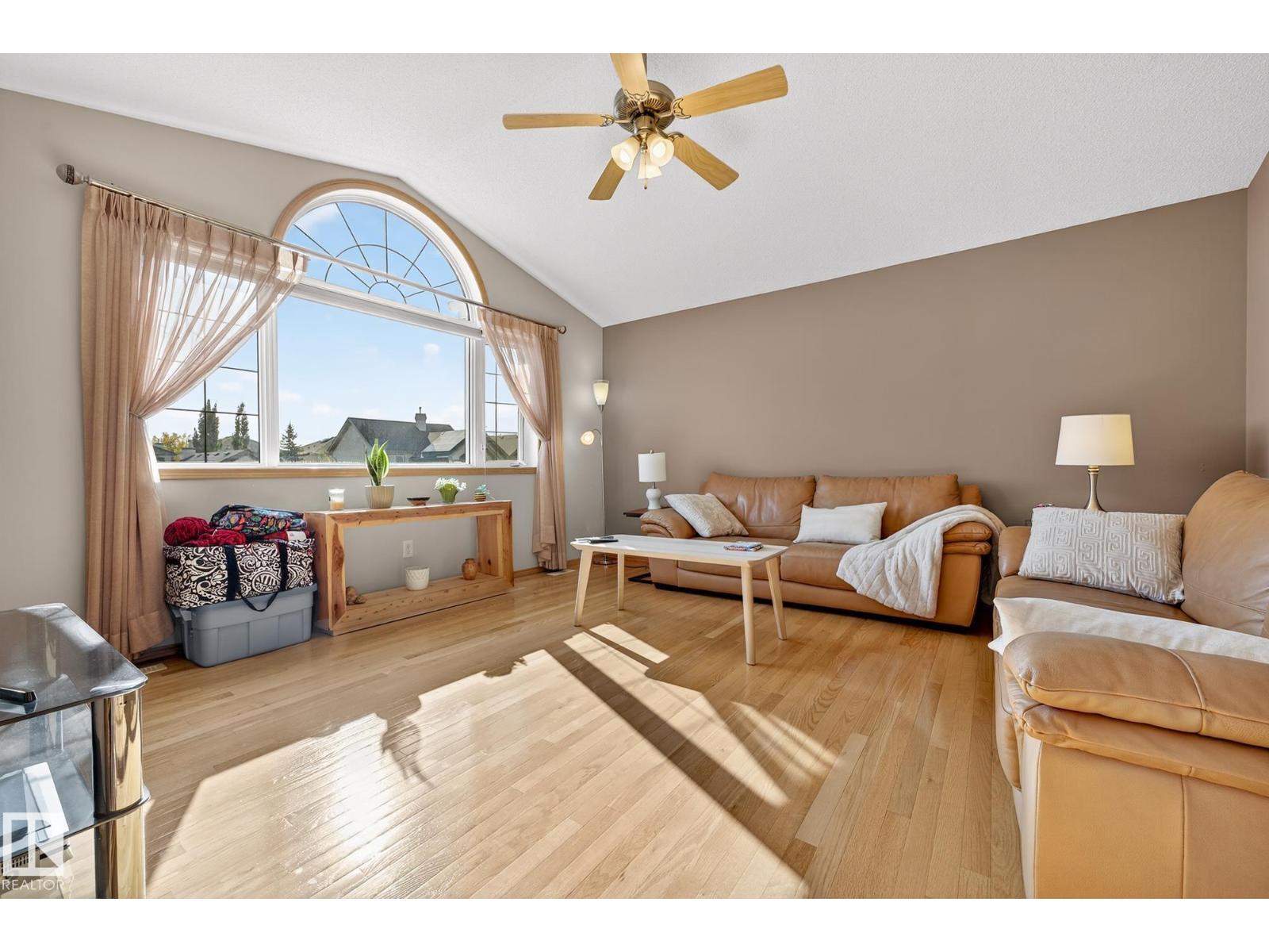 310 Hilliard Cl Nw, Edmonton, Alberta  T6R 3G4 - Photo 33 - E4460774