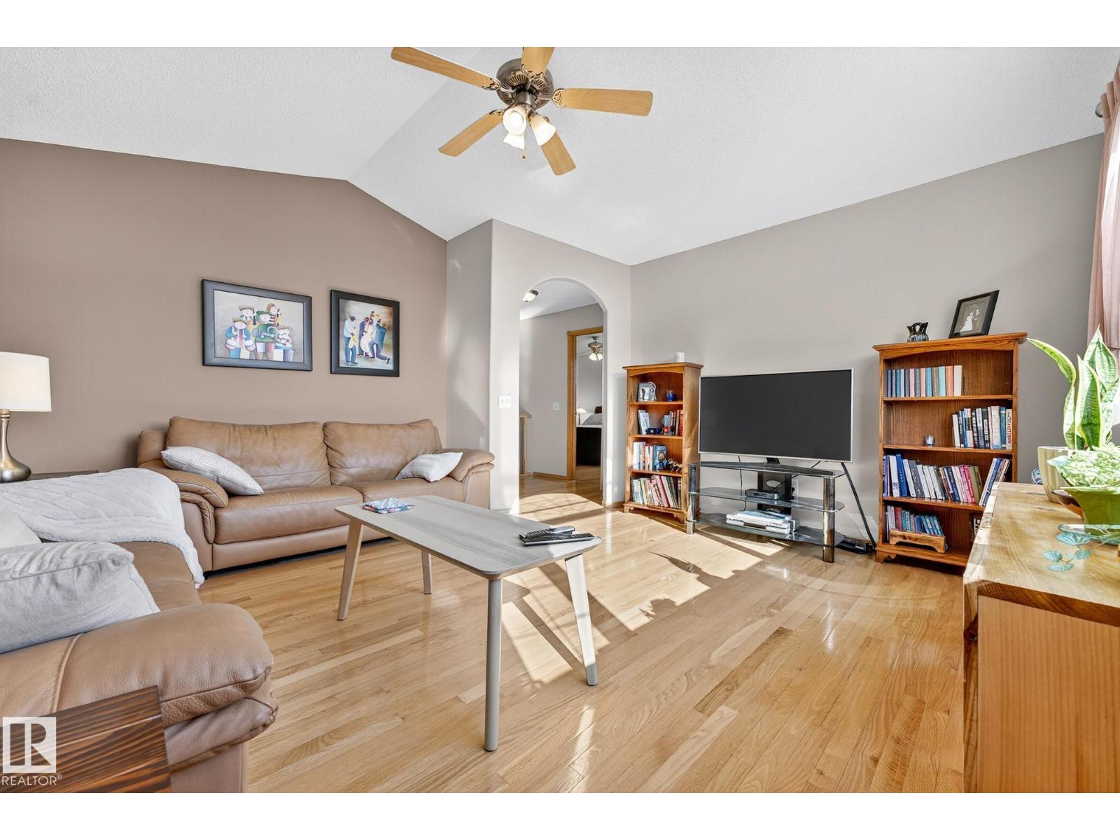 310 Hilliard Cl Nw, Edmonton, Alberta  T6R 3G4 - Photo 35 - E4460774