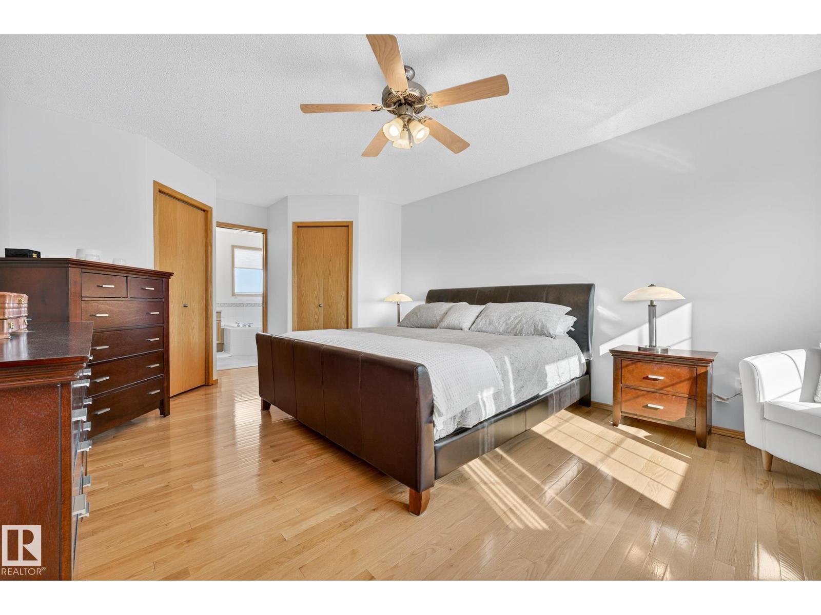 310 Hilliard Cl Nw, Edmonton, Alberta  T6R 3G4 - Photo 36 - E4460774