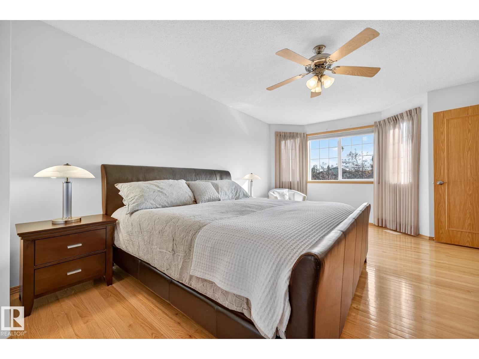 310 Hilliard Cl Nw, Edmonton, Alberta  T6R 3G4 - Photo 37 - E4460774