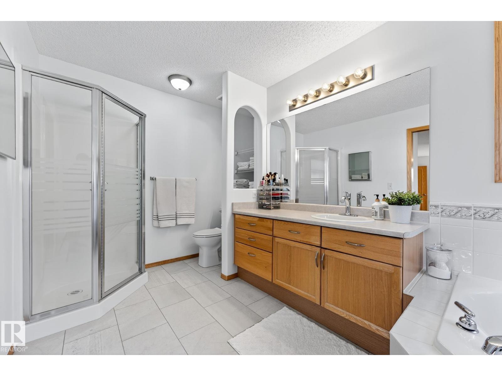 310 Hilliard Cl Nw, Edmonton, Alberta  T6R 3G4 - Photo 39 - E4460774