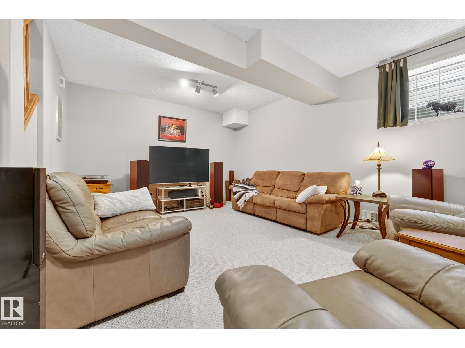 310 Hilliard Cl Nw, Edmonton, Alberta  T6R 3G4 - Photo 46 - E4460774