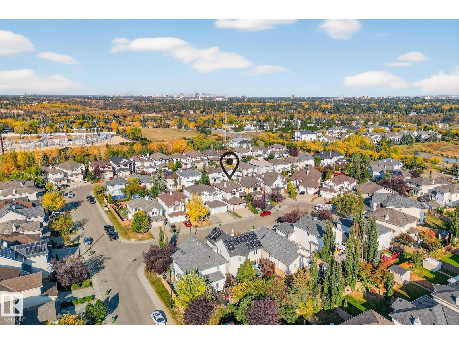 310 Hilliard Cl Nw, Edmonton, Alberta  T6R 3G4 - Photo 5 - E4460774