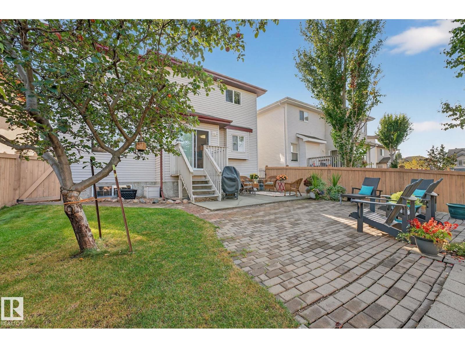 310 Hilliard Cl Nw, Edmonton, Alberta  T6R 3G4 - Photo 9 - E4460774