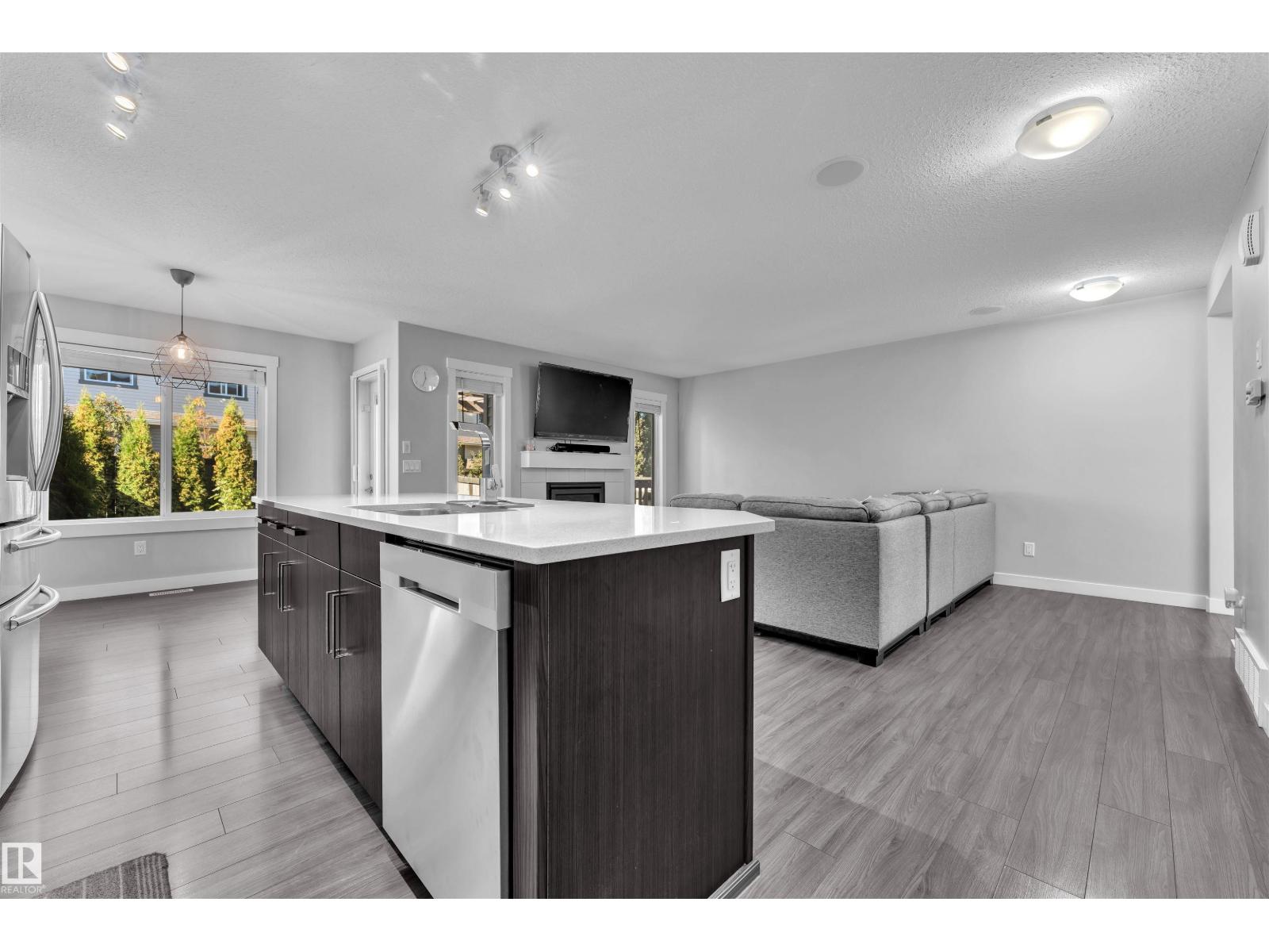 728 177 St Sw, Edmonton, Alberta  T6W 2W1 - Photo 16 - E4460776