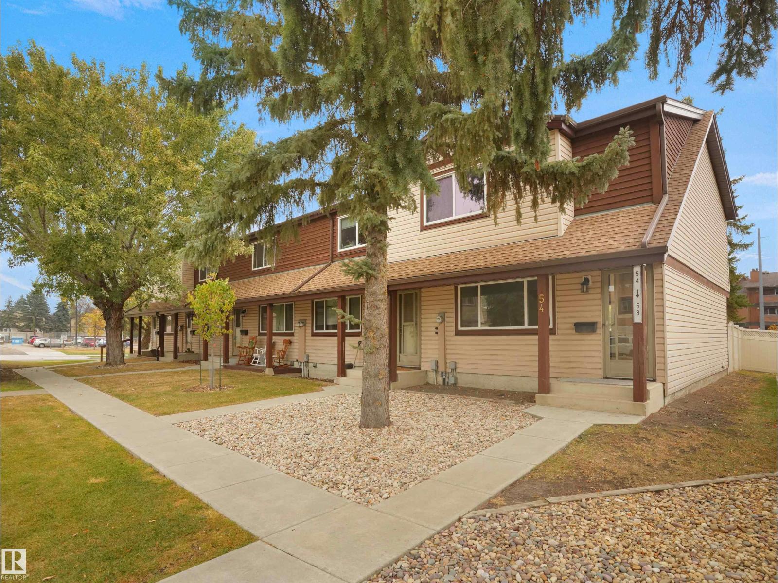 #54 13833 30 St Nw, Edmonton, Alberta  T5Y 2B2 - Photo 3 - E4460778