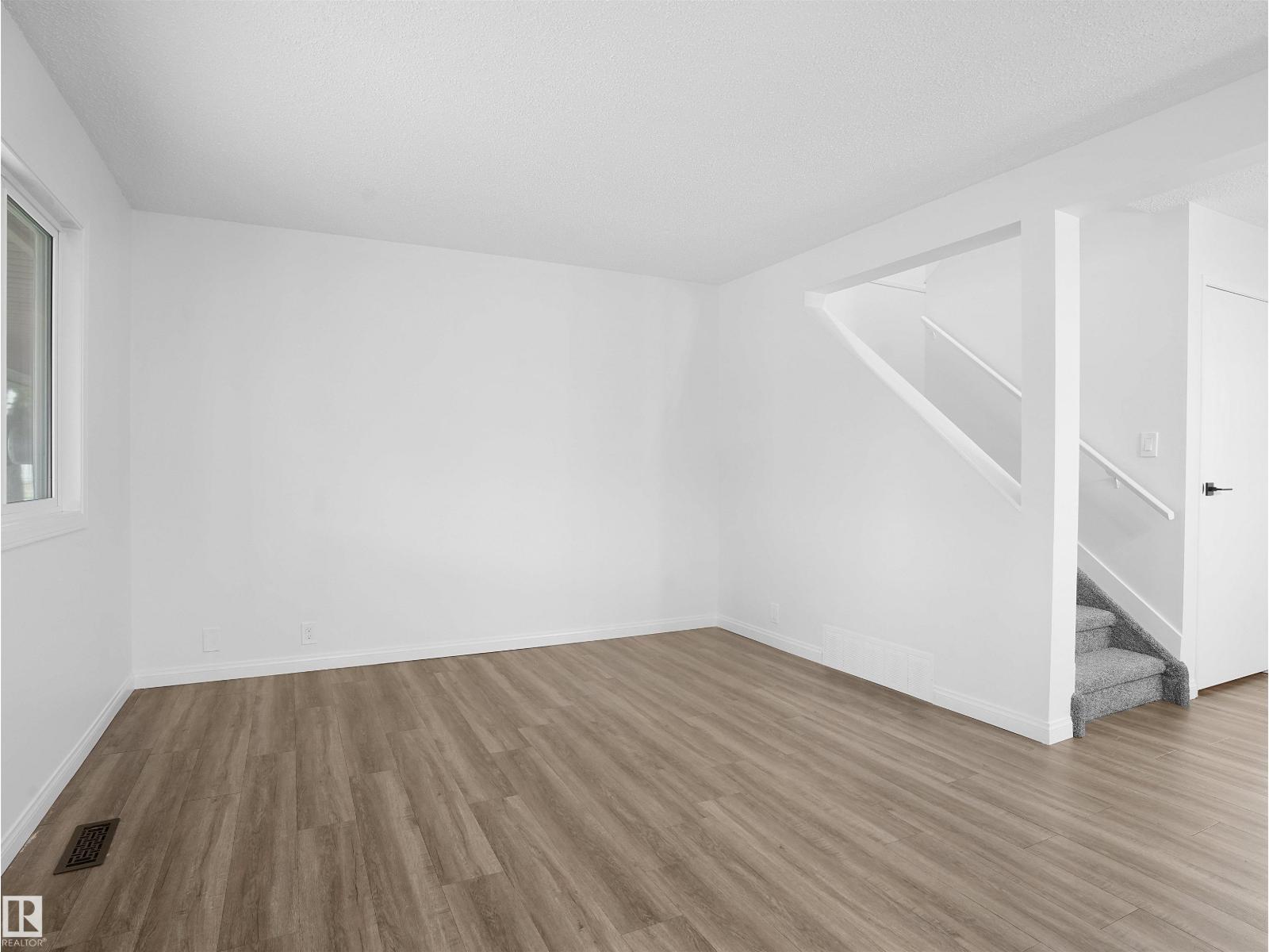 #54 13833 30 St Nw, Edmonton, Alberta  T5Y 2B2 - Photo 6 - E4460778
