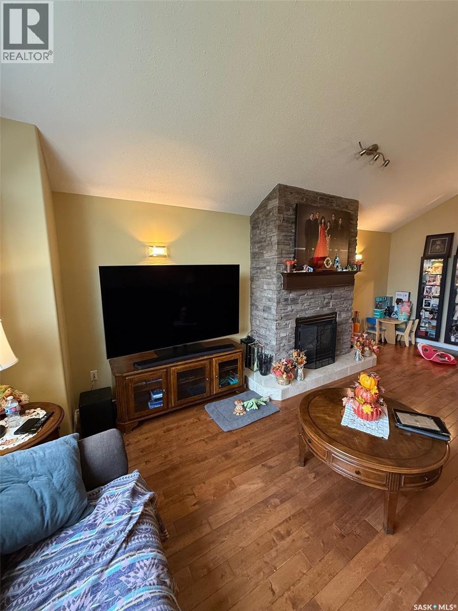 121 18th Street W, Battleford, Saskatchewan  S0M 0E0 - Photo 17 - SK020072
