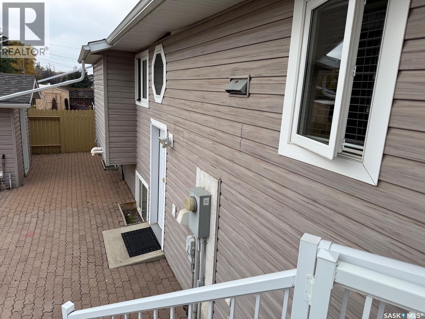 121 18th Street W, Battleford, Saskatchewan  S0M 0E0 - Photo 40 - SK020072