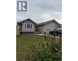 121 18th STREET W