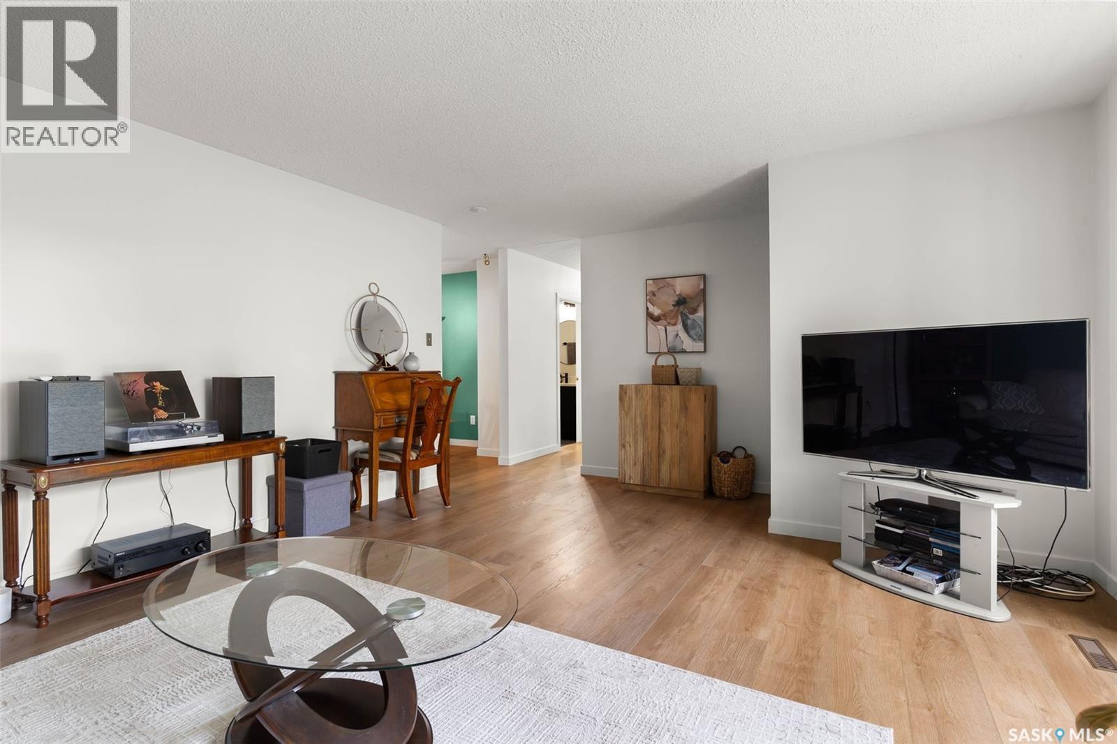7 Norris Road, Regina, Saskatchewan  S4S 5N1 - Photo 4 - SK020070