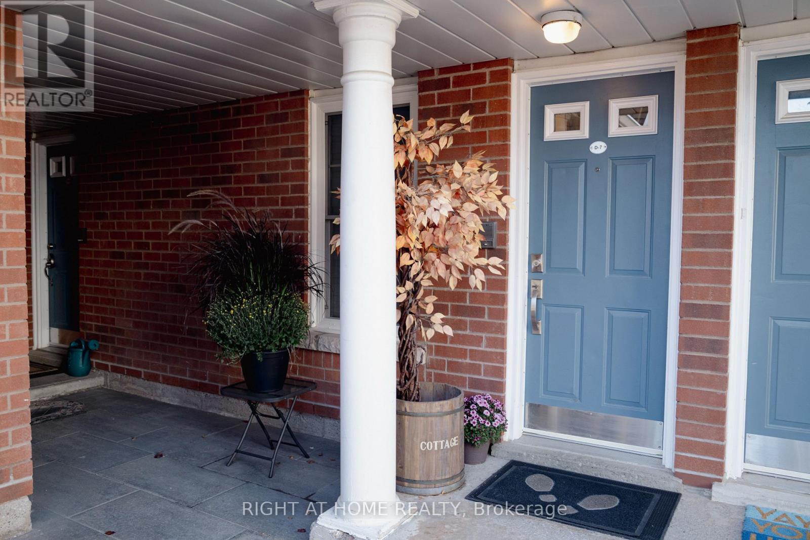D-7 - 1663 Nash Road, Clarington (Courtice), Ontario  L1E 1S8 - Photo 2 - E12444351