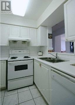 606 - 3088 Kennedy Road, Toronto (Steeles), Ontario  M1V 5M4 - Photo 6 - E12444364