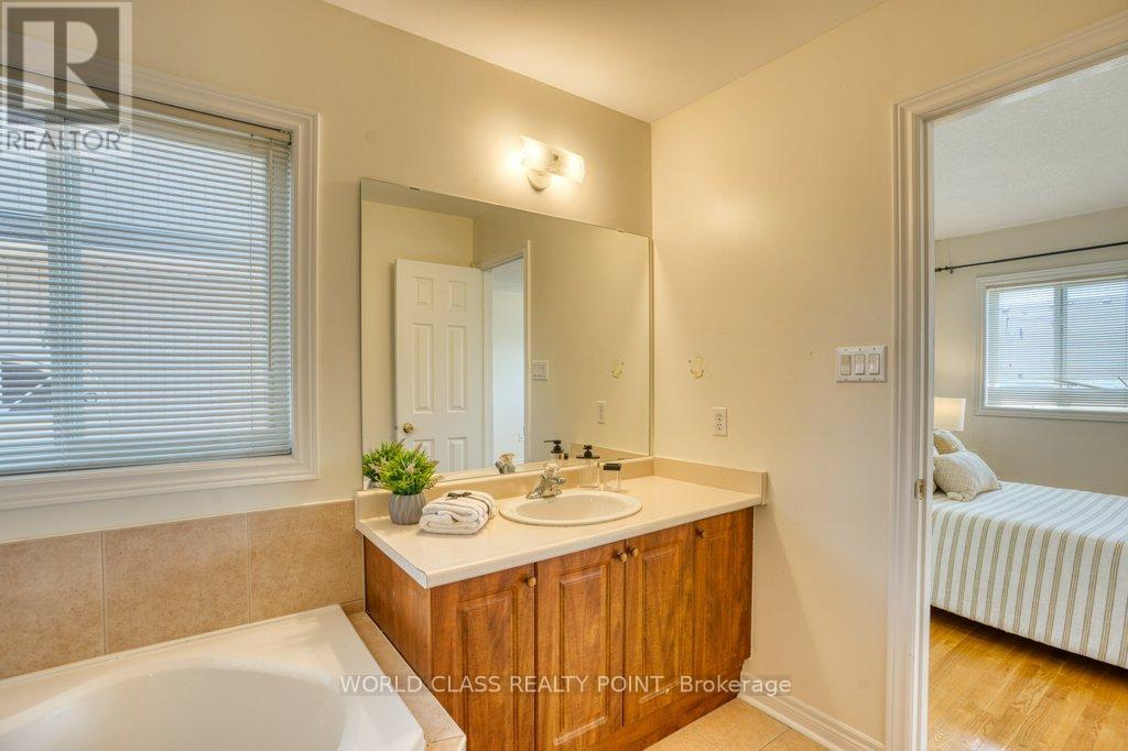 3 Hesham Drive, Whitby (Brooklin), Ontario  L1M 2J9 - Photo 31 - E12444379