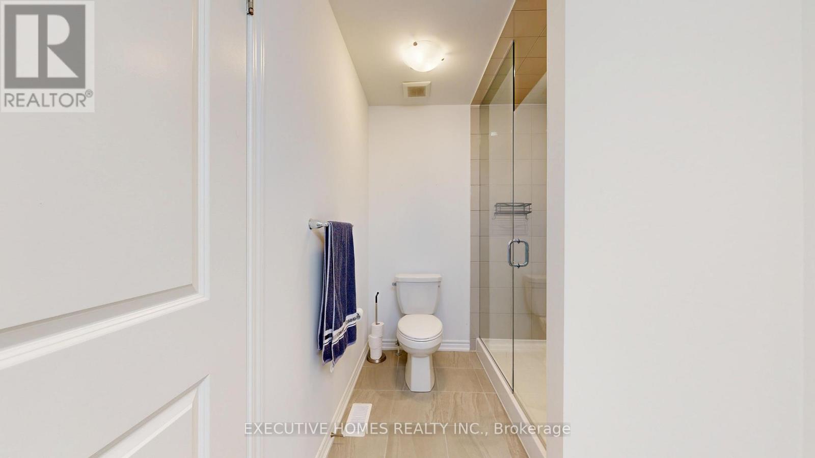 2885 Foxden Square, Pickering, Ontario  L1X 0N9 - Photo 38 - E12444393