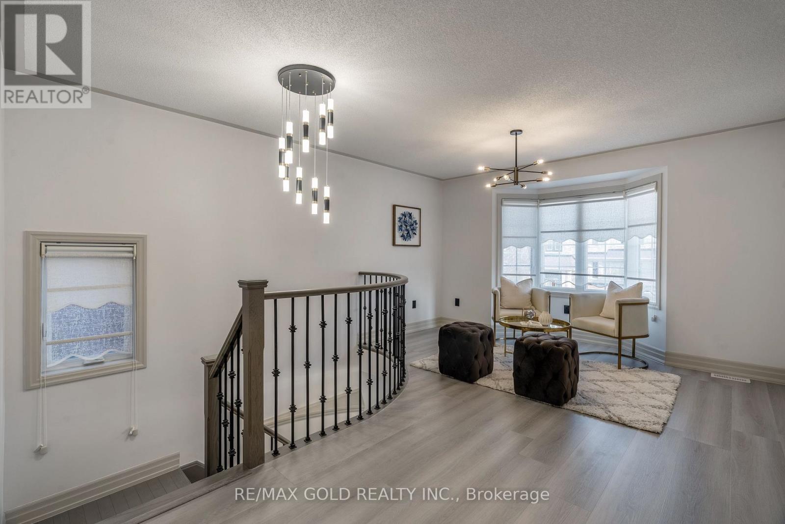 16 Frank Kelly Drive, East Gwillimbury, Ontario  L9N 0V2 - Photo 18 - N12444356