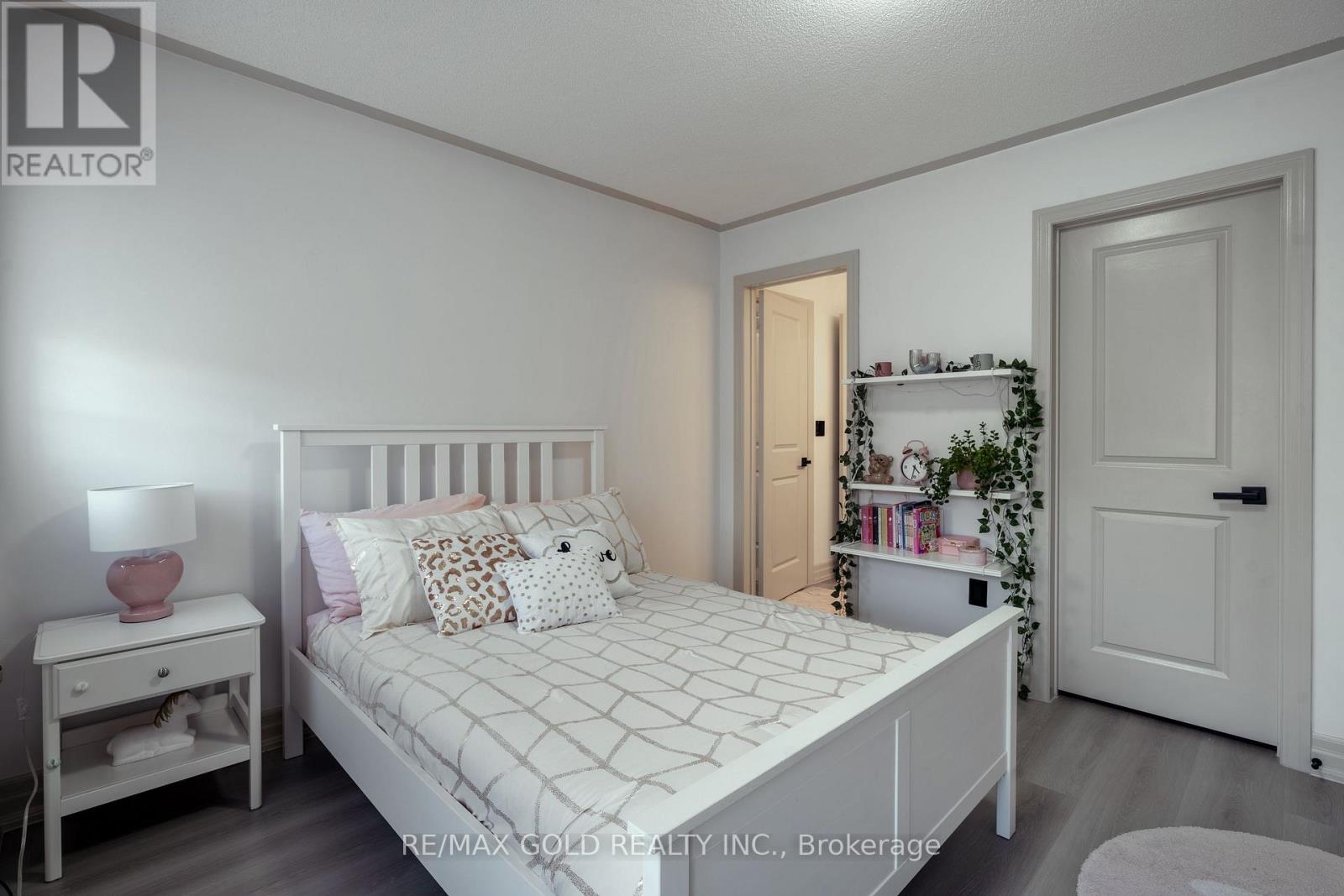16 Frank Kelly Drive, East Gwillimbury, Ontario  L9N 0V2 - Photo 27 - N12444356