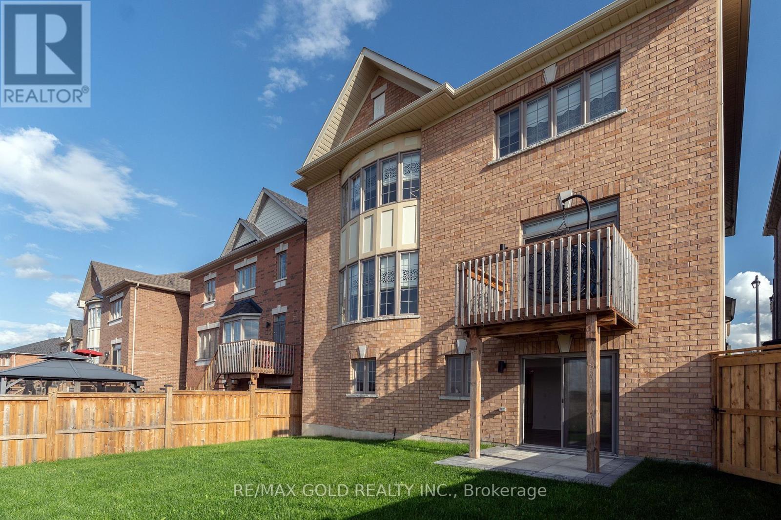 16 Frank Kelly Drive, East Gwillimbury, Ontario  L9N 0V2 - Photo 33 - N12444356