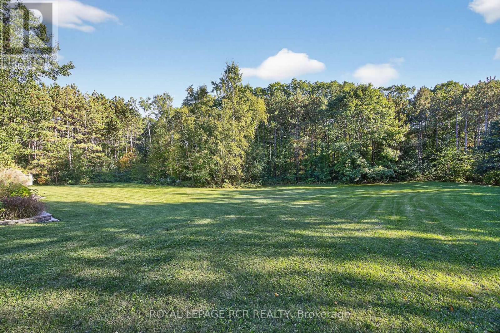 7 Deer Run, Uxbridge, Ontario  L9P 1R4 - Photo 7 - N12444386