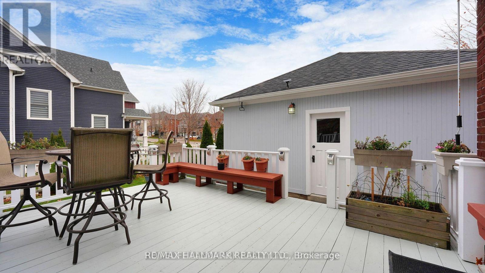 33 Artisan Trail, Markham (Victoria Manor-Jennings Gate), Ontario  L6C 3C6 - Photo 2 - N12444395