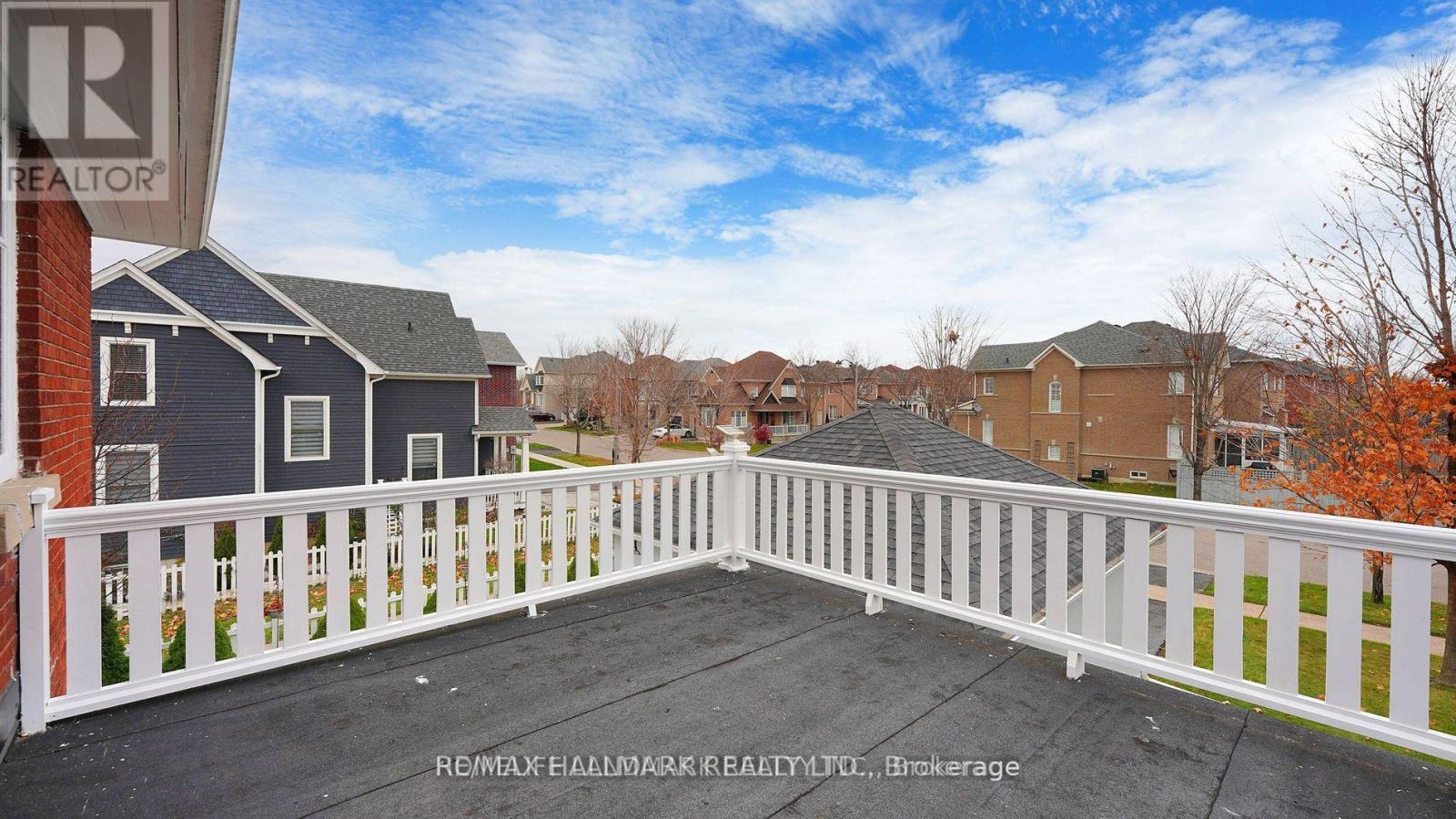 33 Artisan Trail, Markham (Victoria Manor-Jennings Gate), Ontario  L6C 3C6 - Photo 22 - N12444395