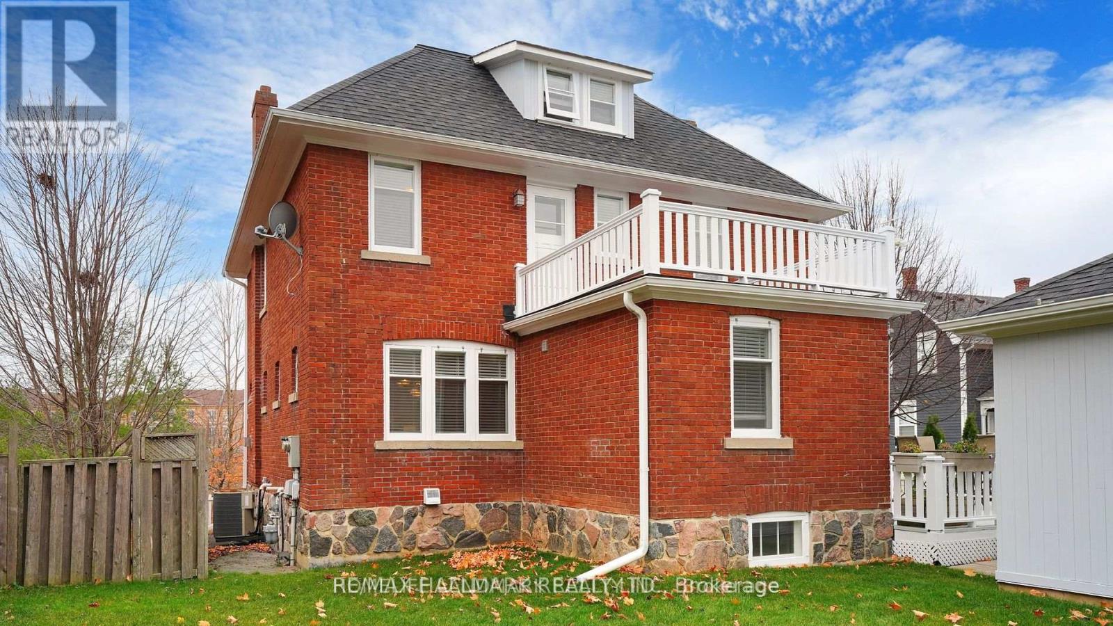 33 Artisan Trail, Markham (Victoria Manor-Jennings Gate), Ontario  L6C 3C6 - Photo 30 - N12444395