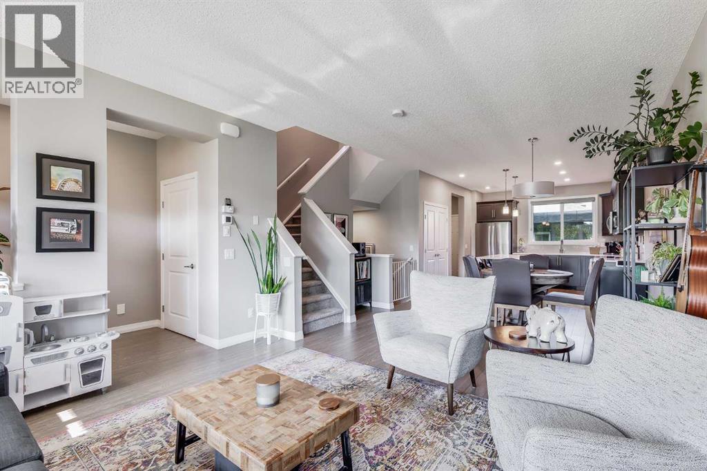62 Legacy Glen Way Se, Calgary, Alberta  T2X 4E4 - Photo 5 - A2252759