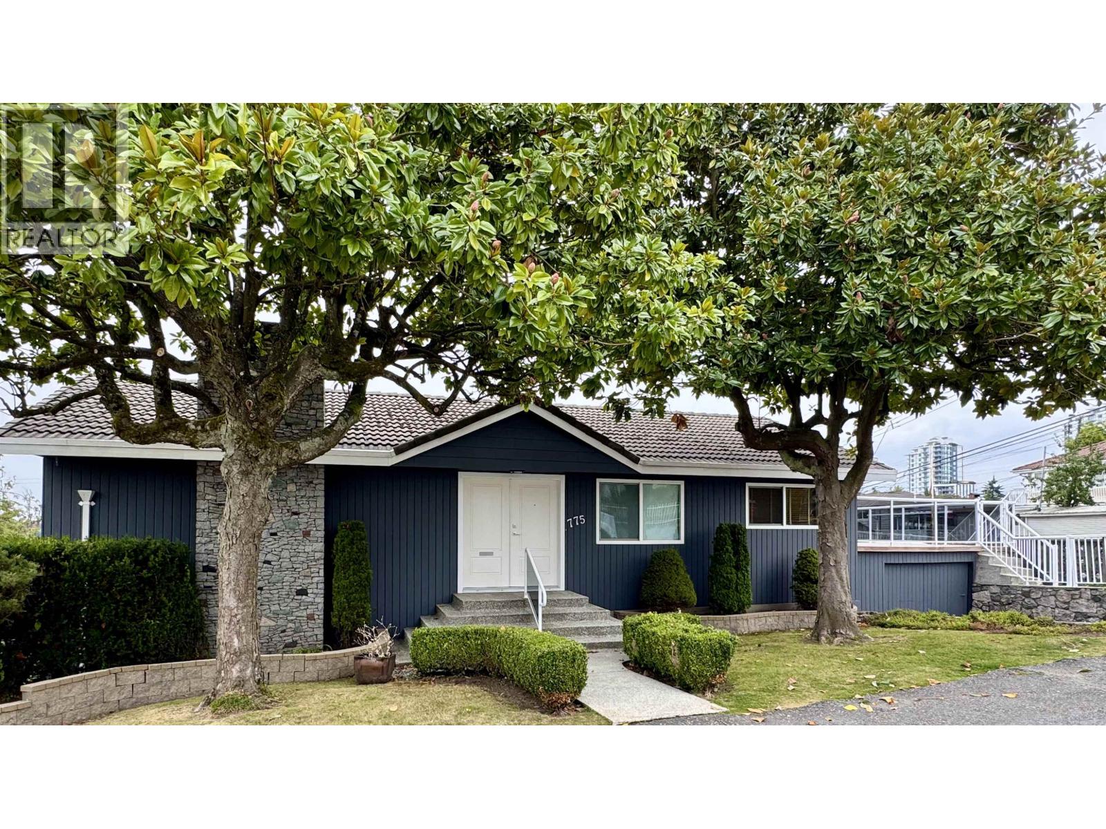 775 ESMOND AVENUE, Burnaby, British Columbia