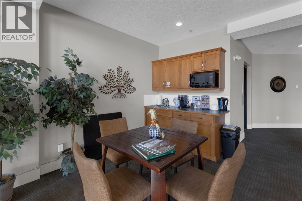113, 77 George Fox Trail, Cochrane, Alberta  T4C 0N1 - Photo 35 - A2260150
