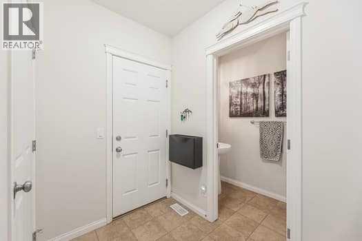 204 Paint Horse Drive, Cochrane, Alberta  T4C 0X1 - Photo 18 - A2261599