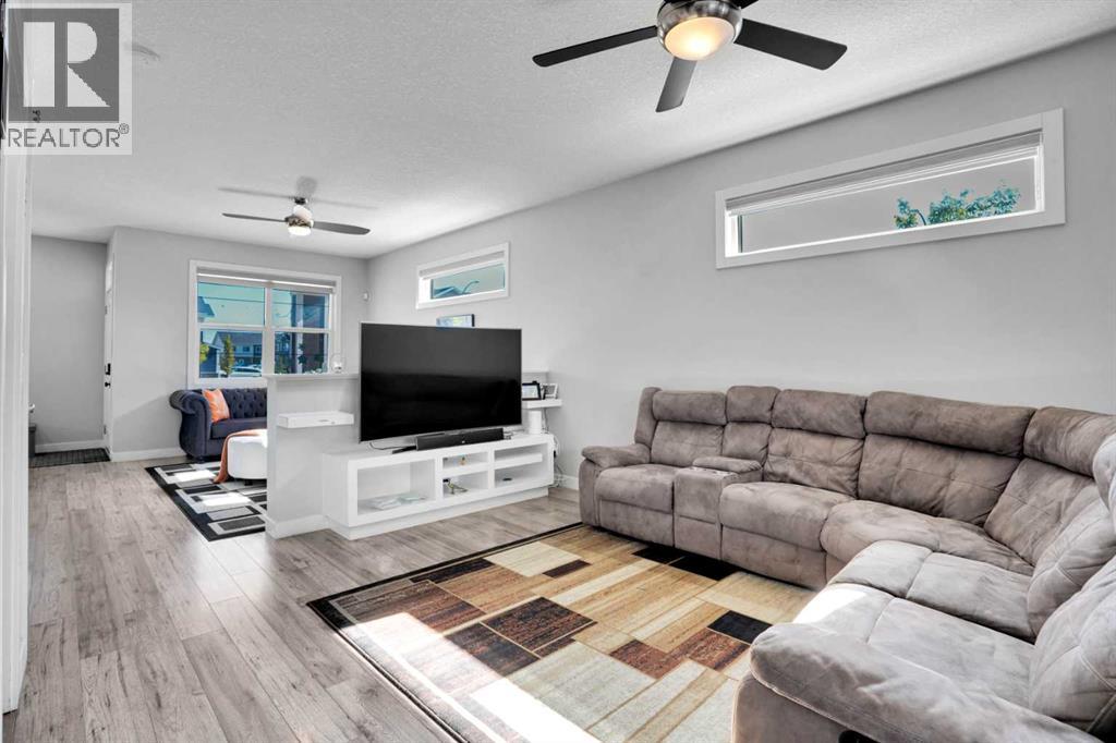 87 Redstone Boulevard Ne, Calgary, Alberta  T3N 0R5 - Photo 10 - A2260407