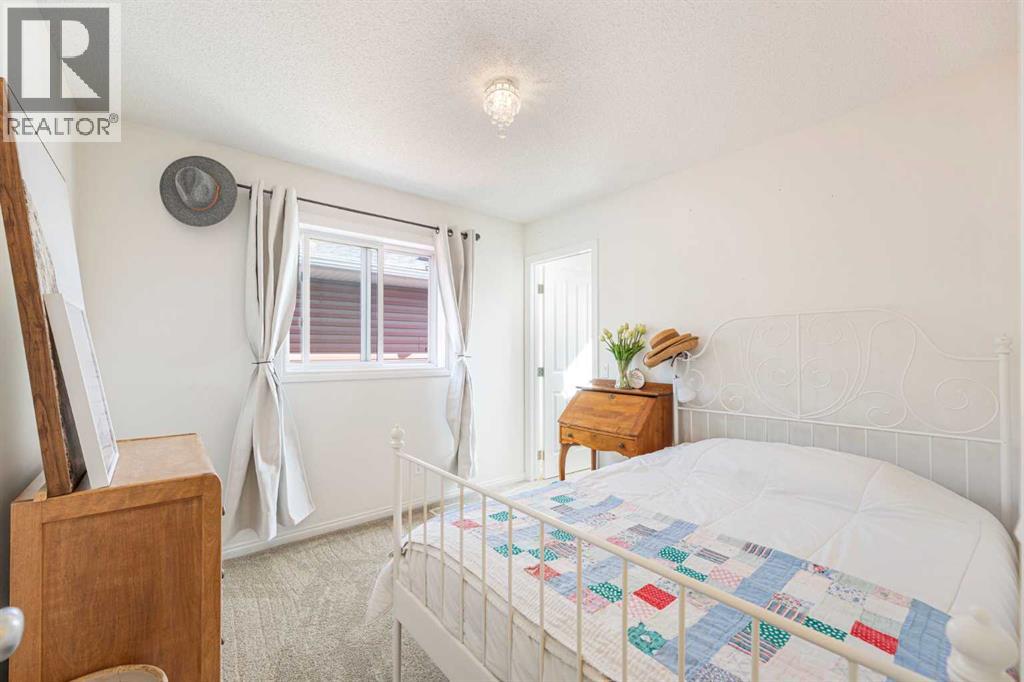 204 Paint Horse Drive, Cochrane, Alberta  T4C 0X1 - Photo 22 - A2261599