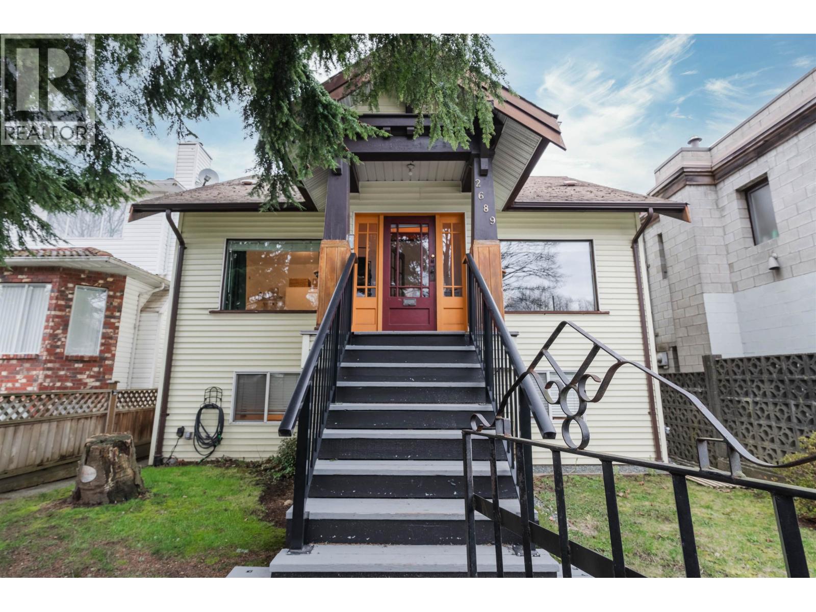 2689 MCGILL STREET, Vancouver, British Columbia