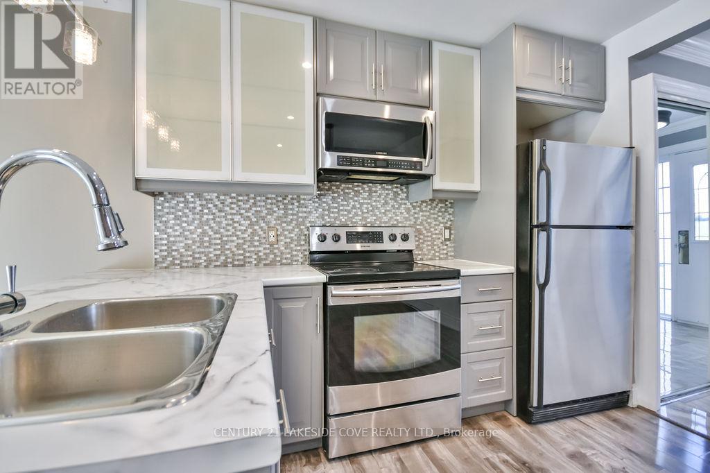 Unit 12 - 81 Laguna Parkway N, Ramara, Ontario  L0K 1B0 - Photo 18 - S12444352